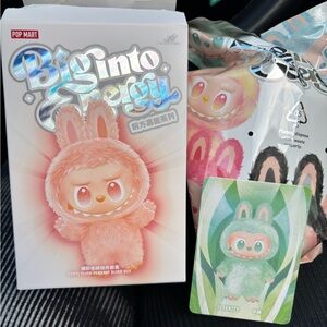 Pop Mart The Monsters Big into Energy Series Serenity